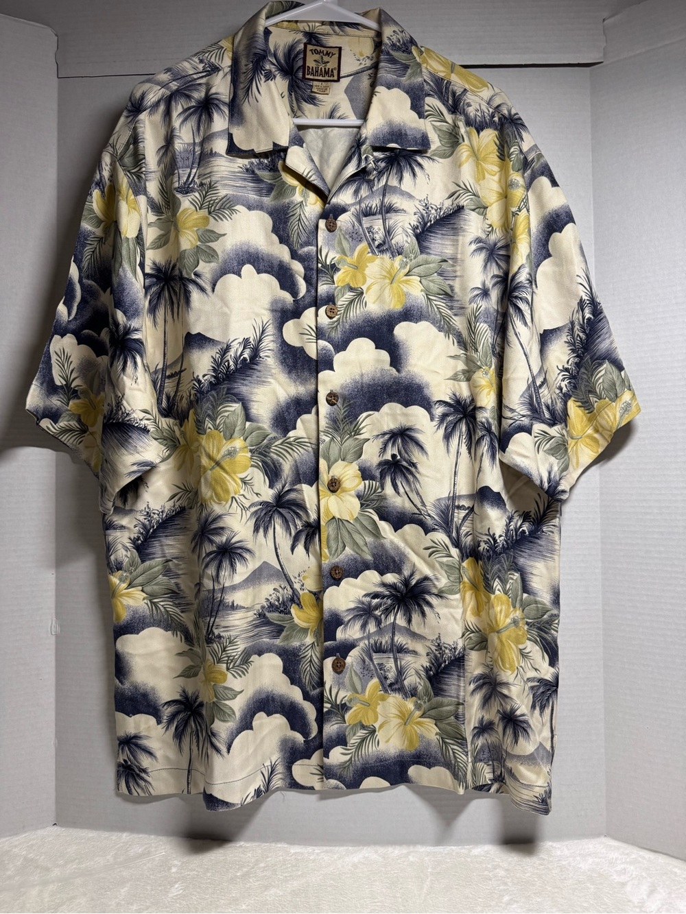 Tommy Bahama Men’s Cream, Navy & Yellow Tropical Hawaiian Camp Shirt